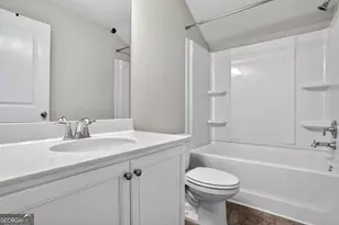 1553 Spring Hollow Way, Stone Mountain, GA 30083 - Photo 23