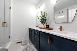 1249 Zucchini Cir SE, Atlanta, GA 30315 - Photo 11