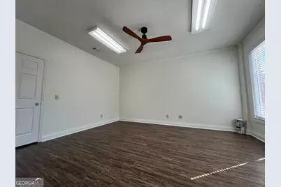 35 E Main Street #SUITE 5, Statesboro, GA 30458 - Photo 3