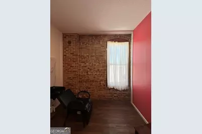 37 E Main Street #SUITE 7, Statesboro, GA 30458 - Photo 9