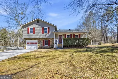 5002 McLain Drive NW, Acworth, GA 30101 - Photo 1