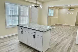 4001 Oak Field Dr, Loganville, GA 30052 - Photo 3