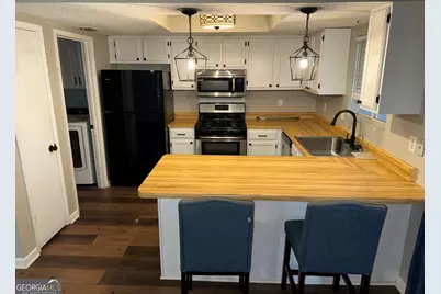 11 Doranne Court SE, Smyrna, GA 30080 - Photo 17