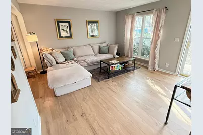 414 Hemlock Drive, Lawrenceville, GA 30046 - Photo 5