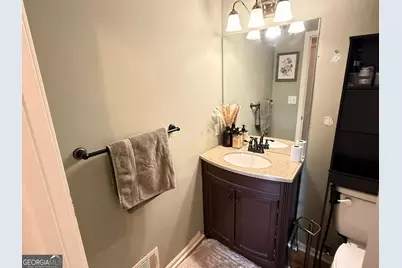 414 Hemlock Drive, Lawrenceville, GA 30046 - Photo 7