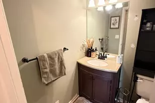 414 Hemlock Dr, Lawrenceville, GA 30046 - Photo 7