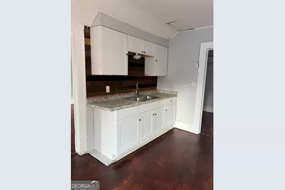 92 Woodlawn Avenue #C, Winder, GA 30680 - Photo 5