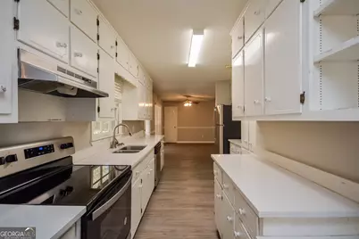 4801 Cedar Brook Drive SE, Conyers, GA 30094 - Photo 7