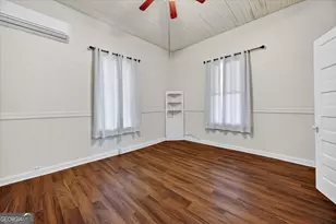 285 E Main St, Forsyth, GA 31029 - Photo 9