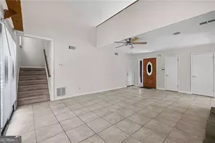 990 Chapman Ln, Stone Mountain, GA 30088 - Photo 9