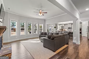 676 Genesee Pt, Newnan, GA 30263 - Photo 13