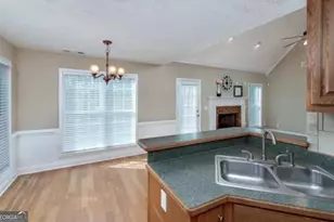 135 Saddle Ln, Covington, GA 30016 - Photo 5