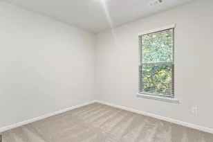 2600 Mills Commons Dr, Decatur, GA 30034 - Photo 15