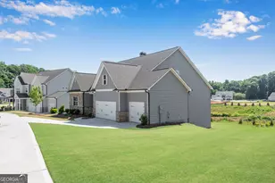 120 Cherokee Rose Ln, Hoschton, GA 30548 - Photo 3