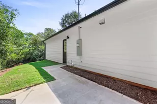 406 Poplar St, Hogansville, GA 30230 - Photo 17