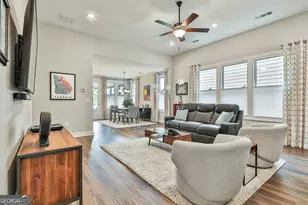 329 Cottonwood Cir, Peachtree City, GA 30269 - Photo 15