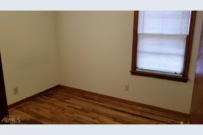 151 Russell Street, Winder, GA 30680 - Photo 7