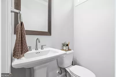 5054 Sealy Circle, Peachtree Corners, GA 30092 - Photo 19