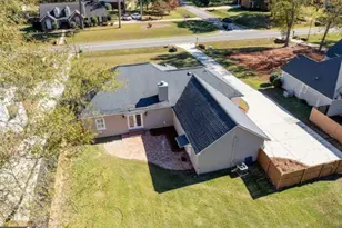 2813 W Doublegate Dr, Albany, GA 31721 - Photo 31