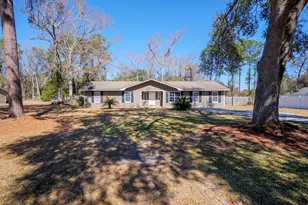 2554 Winnwood Cir, Valdosta, GA 31601 - Photo 1