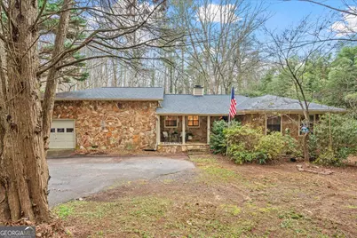 260 E Memorial Drive, Dallas, GA 30132 - Photo 1