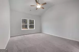 597 S Jeff Davis Dr, Fayetteville, GA 30215 - Photo 9