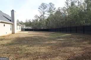 206 Cole Forest Blvd, Barnesville, GA 30204 - Photo 9