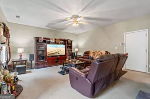 775 Edenberry Ln, Lithonia, GA 30058 - Photo 23