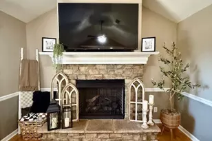 15 Taylor St, Summerville, GA 30747 - Photo 9