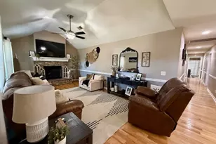 15 Taylor St, Summerville, GA 30747 - Photo 7