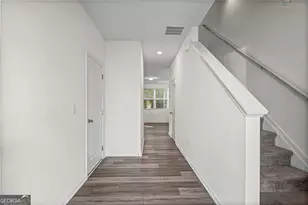 407 Kings Cross Wy, Cartersville, GA 30120 - Photo 3