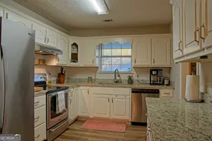 705 Baker Rd, Oxford, GA 30054 - Photo 17