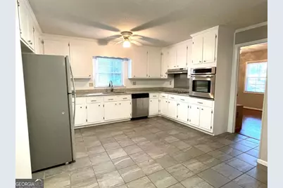 210 Davis Estates Road, Athens, GA 30606 - Photo 7