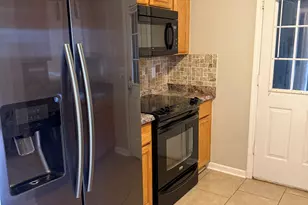 109 Green Meadow Dr, Warner Robins, GA 31088 - Photo 3