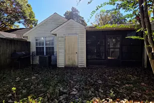 318 Somerset Dr, Warner Robins, GA 31088 - Photo 13