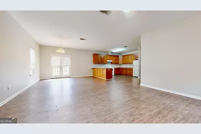 122 Grove Hill Avenue, Blackshear, GA 31516 - Photo 5