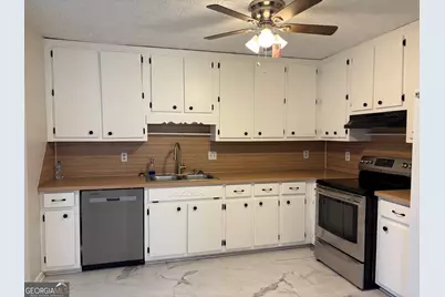 2500 Deerfield Drive, Kennesaw, GA 30144 - Photo 7