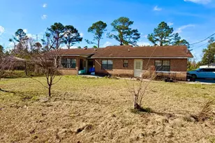 33 Hester St, Hazlehurst, GA 31539 - Photo 5