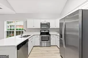 11 Wild Heron Villas Rd, Savannah, GA 31419 - Photo 9