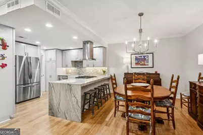 2632 Peachtree Road NW #402B, Atlanta, GA 30305 - Photo 13