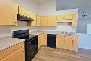 102 Lake Victoria Dr, Kingsland, GA 31548 - Photo 11