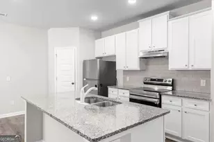 204 Vickery Ln Dr, Calhoun, GA 30701 - Photo 7