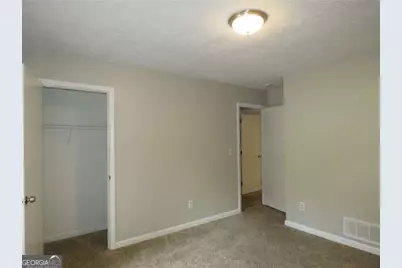 467 Pineburr Lane, Stone Mountain, GA 30087 - Photo 15