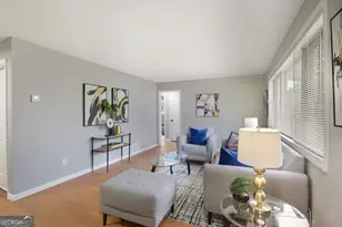 2043 Claude St NW, Atlanta, GA 30318 - Photo 5