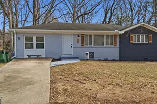 2043 Claude St NW, Atlanta, GA 30318 - Photo 3