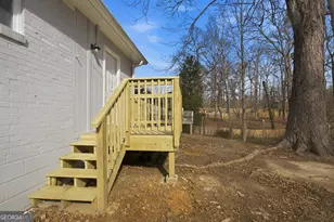 2043 Claude St NW, Atlanta, GA 30318 - Photo 33