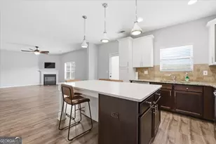 222 Loganview Dr, Loganville, GA 30052 - Photo 9