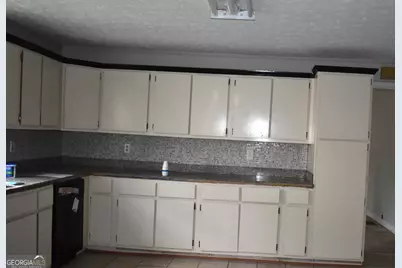 963 E Solomon Street, Griffin, GA 30223 - Photo 11