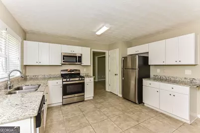 3909 Wintersweet Drive, Decatur, GA 30034 - Photo 5