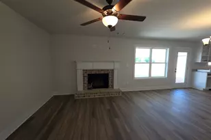 1400 Jeannine Ln, Winder, GA 30680 - Photo 3